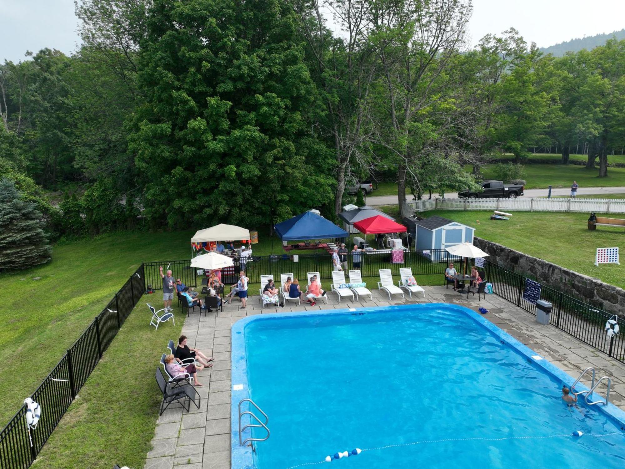 Blue Bear Inn Francestown Luaran gambar